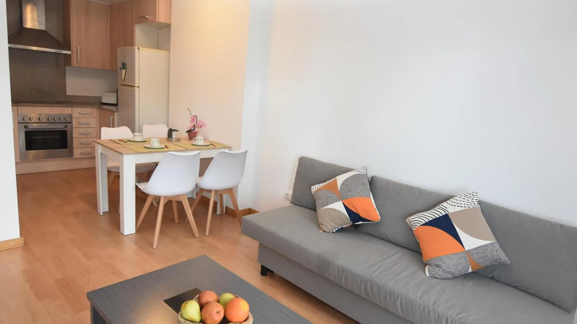 Rnet - 130 Portomar Standart Roses Daire